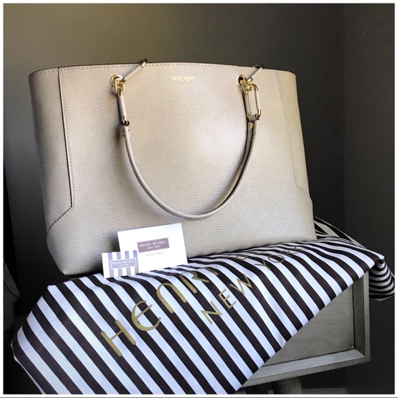 henri bendel Handbags - Henri Bendel  Stanton Tote in Champagne